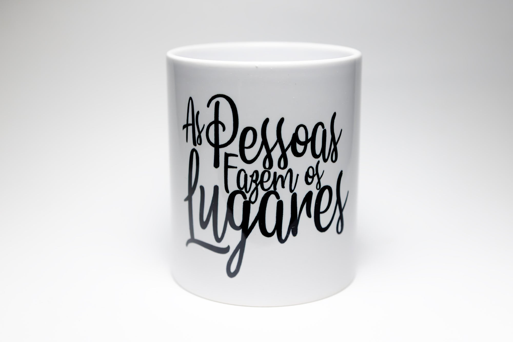 Caneca "As Pessoas Fazem Os Lugares"